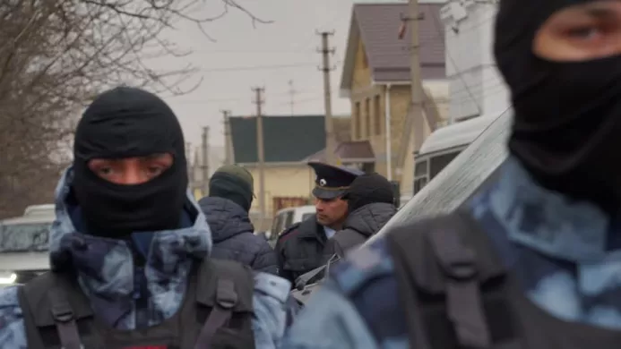 Масові обшуки у будинках кримських татар, Сімферопольський район, 27 березня 2019 року / Фото: «Кримська солідарність».