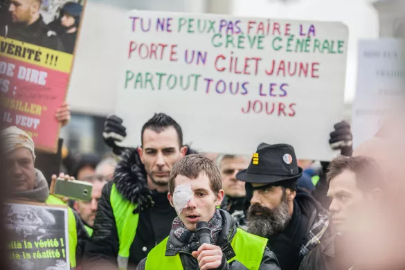 Протест «желтых жилетов» Париж, Франция / Фото: Norbu Gyachung, Unsplash
