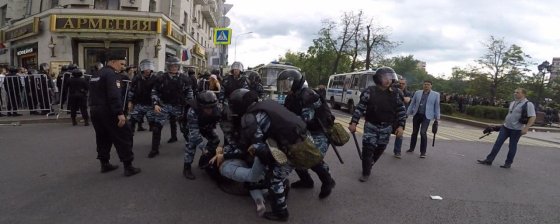 «Проходить тренинги по европейским стандартам»: комиссар Совета Европы о свободе собраний