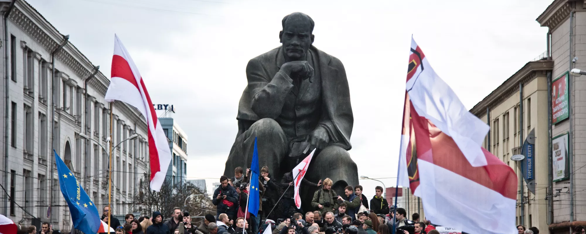 Платные митинги: технология из Беларуси