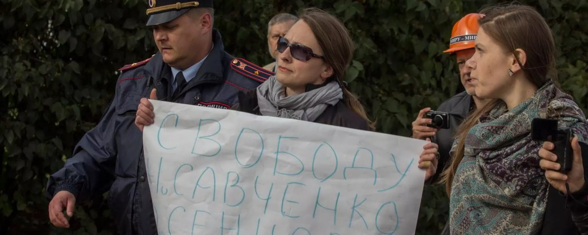 Двое задержанных в Петербурге отпущены из полиции
