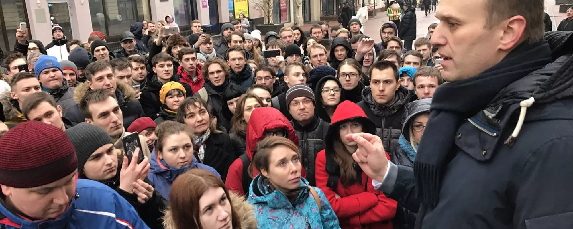 В Нижнем Новгороде Навального не пустили в заранее арендованное помещение