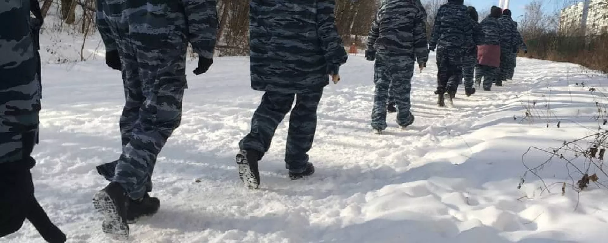 В Москве задержали 25 участников фотосъемки в одежде, похожей на полицейскую