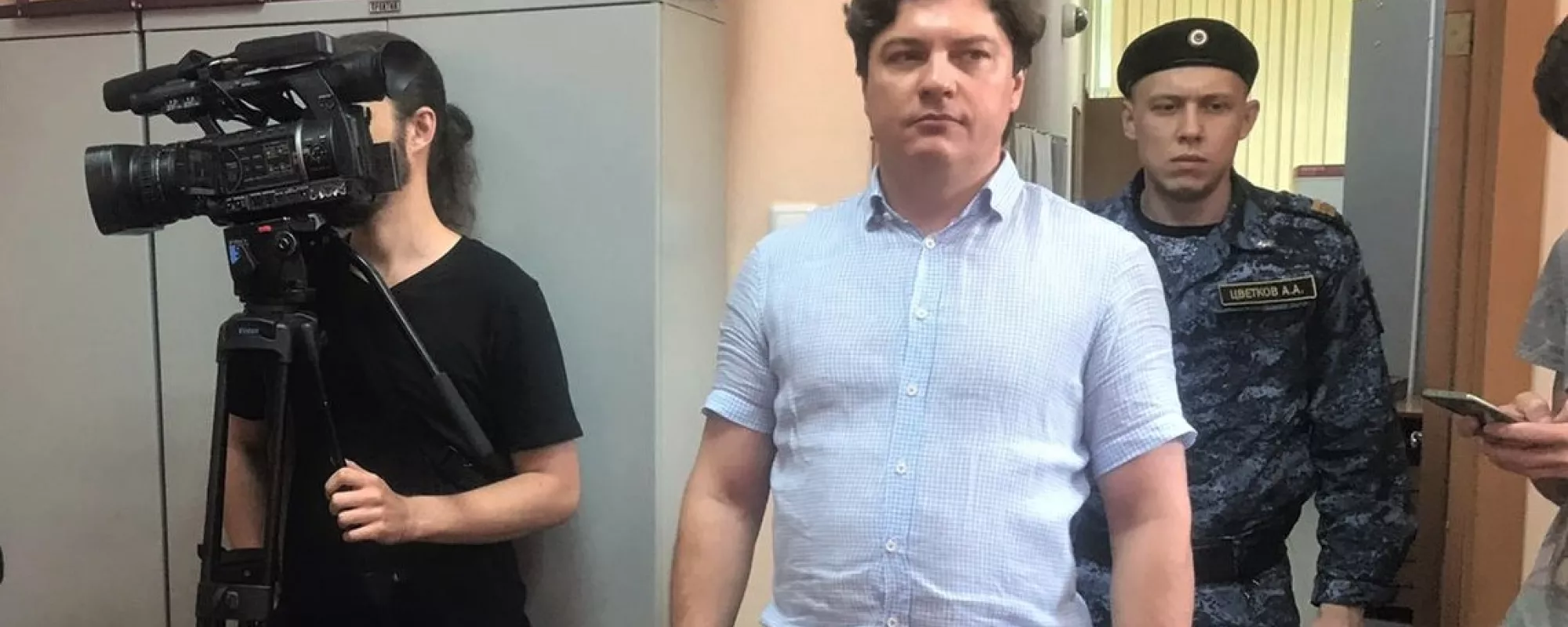 Заммэра Новосибирска Артема Скатова приговорили к штрафу по делу о клевете на единоросса