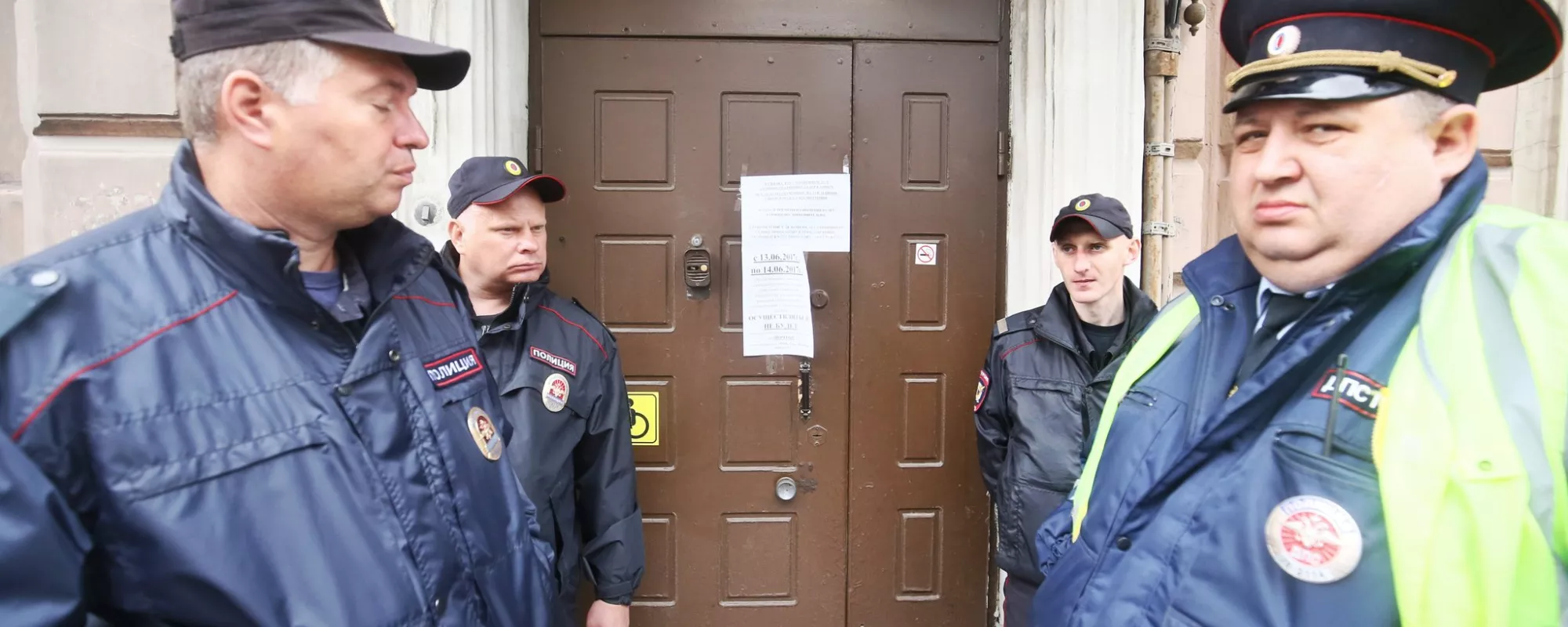 Правозащитника Динара Идрисова задержали в Дзержинском суде