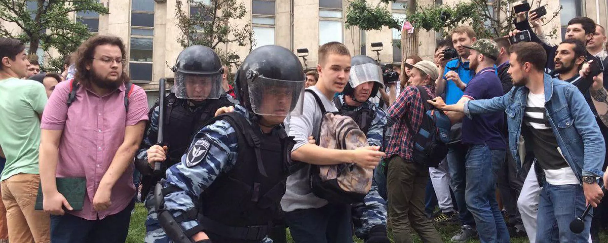 «Требуем ответов»: список задержанных в Москве 12 июня