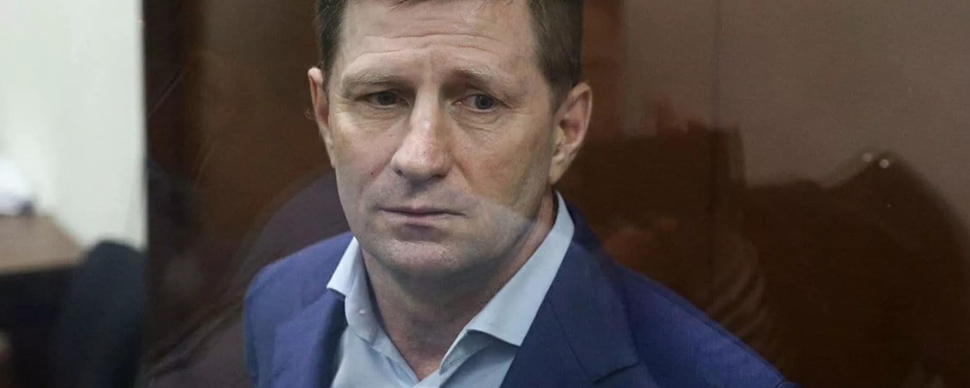 Суд оставил в СИЗО экс-губернатора Хабаровского края Сергея Фургала