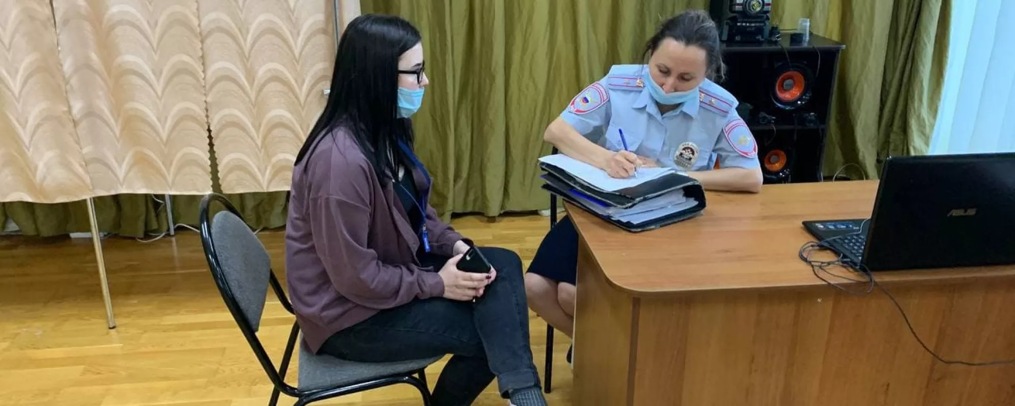 В Саратове удалили с участка наблюдательницу «Голоса». На нее написал заявление председатель УИК
