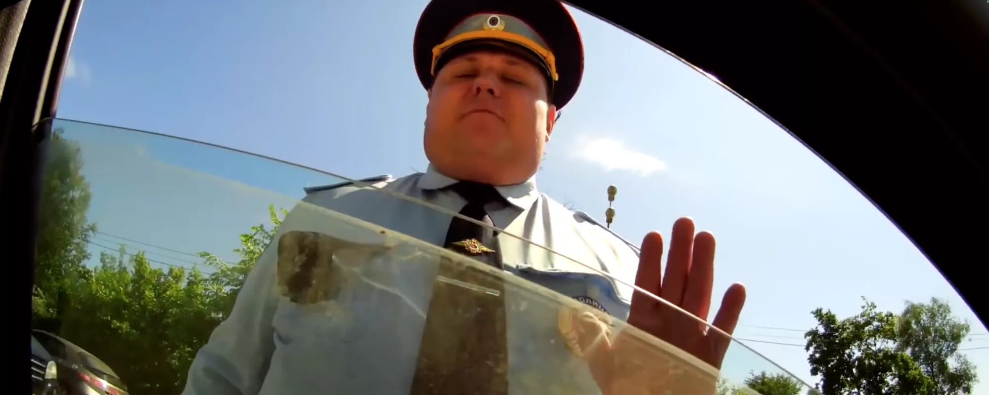 В Балашихе неизвестные испортили машину автора YouTube-канала о сотрудниках ГИБДД