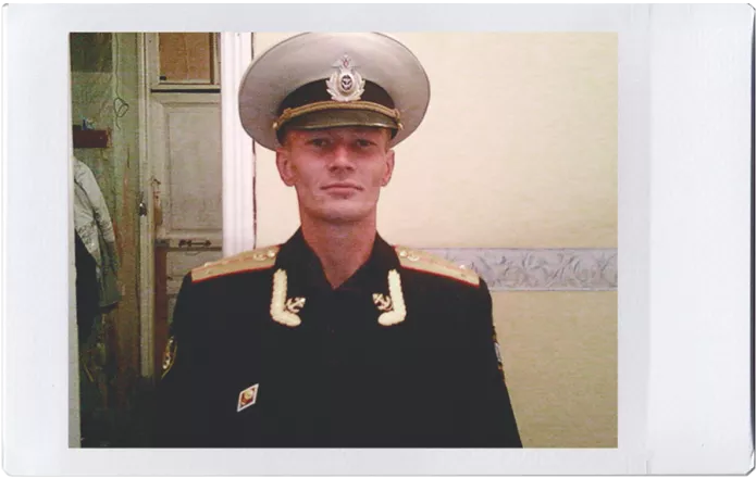 «Я с ним, что бы ни случилось»: как женщины поддерживают фигурантов «дворцового дела» | ОВД-Инфо