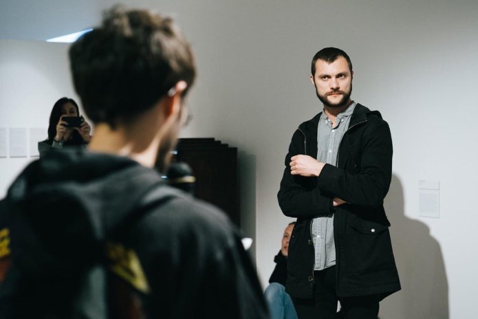 Grigory Mumrikov and Danya Tkachenko at the theses defense / Photo by Dasha Trofimova, Rodchenko School