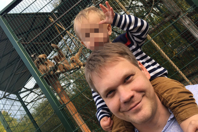 Валерий Евсин с сыном / Фото со страницы Валерия в соцсетях