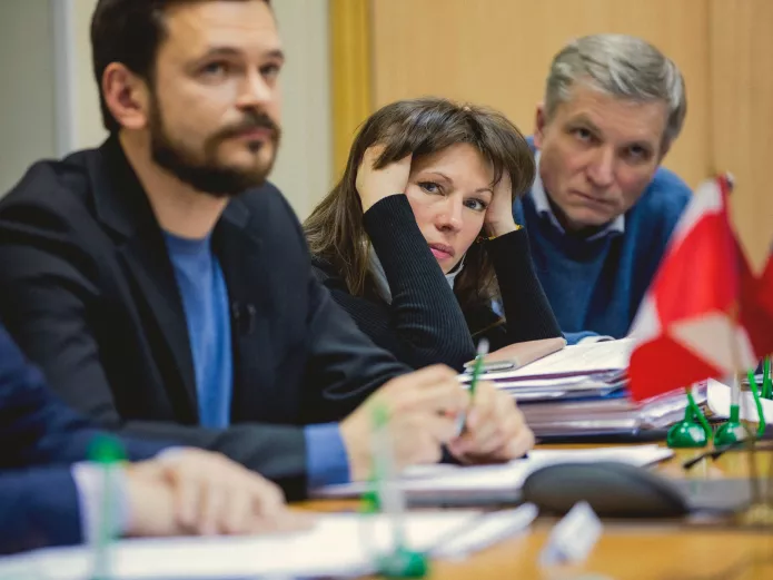Муниципальные депутаты Красносельского района Москвы (слева направо) Илья Яшин, Елена Котеночкина, Алексей Горинов. 16 марта 2021 год / Фото: Александра Астахова