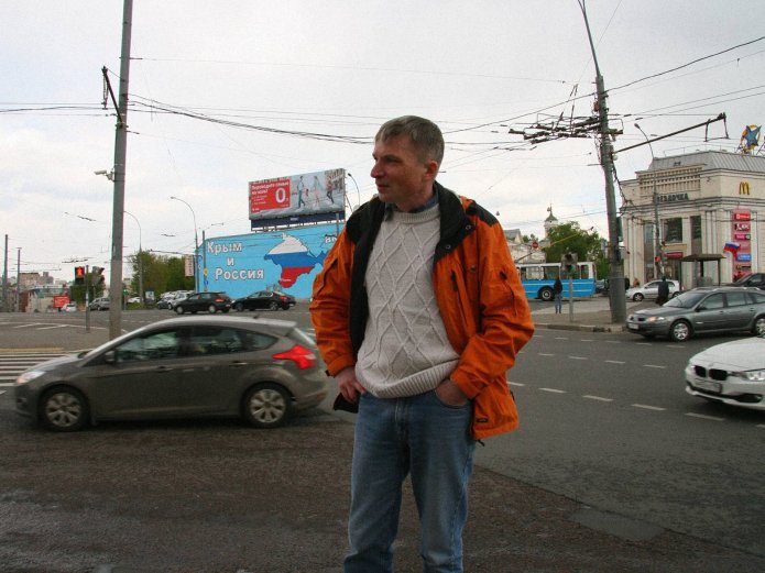 Alexei Gorinov at the picket-poll of the Moscow “Solidarnost” against Putin’s policy towards Ukraine, May 3, 2014/ Photograph: Solidarnost Political Movement