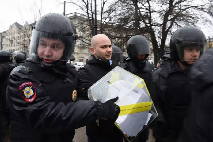 Задержание Пивоварова на акции «Надоел» / Фото с личной страницы Ивана Вольтского