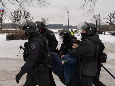  Задержания на акциях скорби по Алексею Навальному 16-17 февраля - итоги 