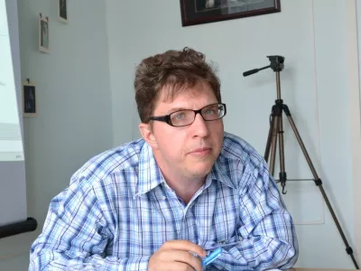      «Все, кого задерживают, положительные люди»: интервью с адвокатом из Екатеринбурга
    