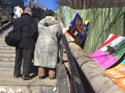      На заборе: дело соратника Навального довели до суда
    