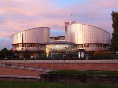 ЕСПЧ признал незаконными запреты ЛГБТ-акций в России, но не назначил компенсацию
