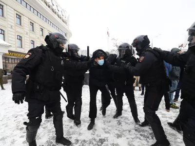 Задержания на акциях в поддержку Алексея Навального 31 января 2021 года. Онлайн 