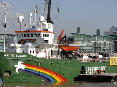 Мнение эксперта: пираты «Гринпис» и судно «Arctic Sunrise»