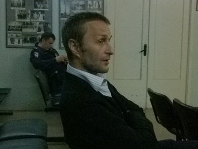 Один полковник, другой в штатском