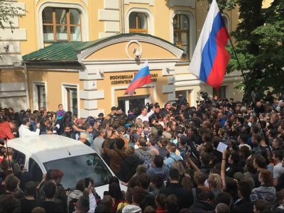 Список задержанных в связи с акцией у Мосгоризбиркома
