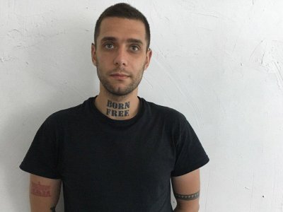 Искали экстремизм в бирке с размером футболки: рассказ редактора проекта moloko plus