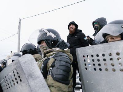 «Маму забрали и увезли в неизвестном направлении». Как власти преследуют участников протестов в Башкортостане