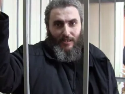      Почему так жестко? Мнения о приговоре Борису Стомахину
    